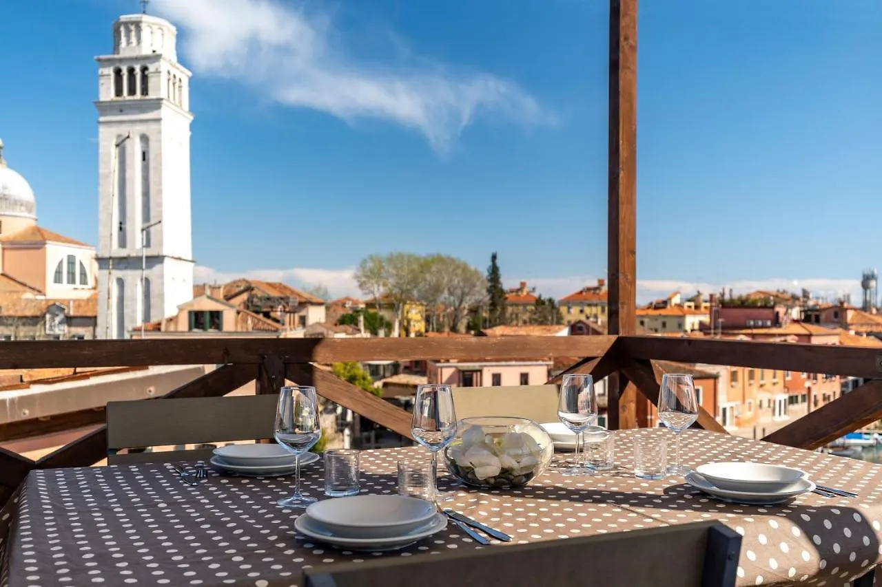 Sea To Sky Apartments By Wonderful Italy contacts
