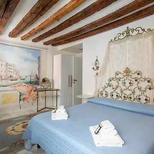  Apartment S. Maurizio -