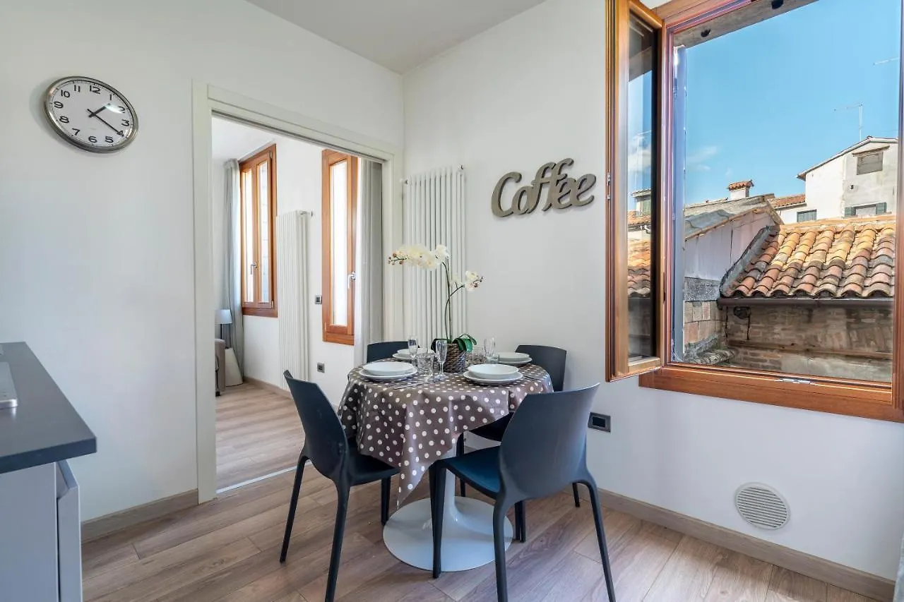 Sea To Sky Apartments By Wonderful Italy Velence