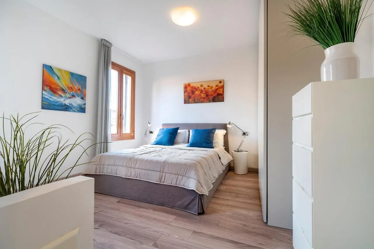 Sea To Sky Apartments By Wonderful Italy Wenecja